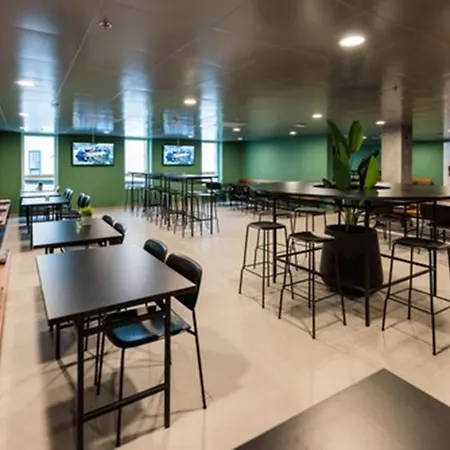 Отель Cabinn Copenhagen