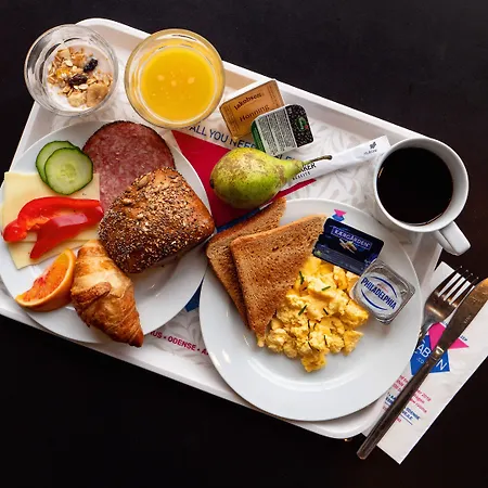 Отель Cabinn Copenhagen